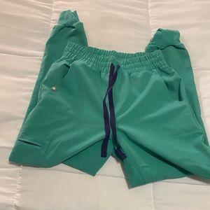 Figs surgical green high waisted joggers